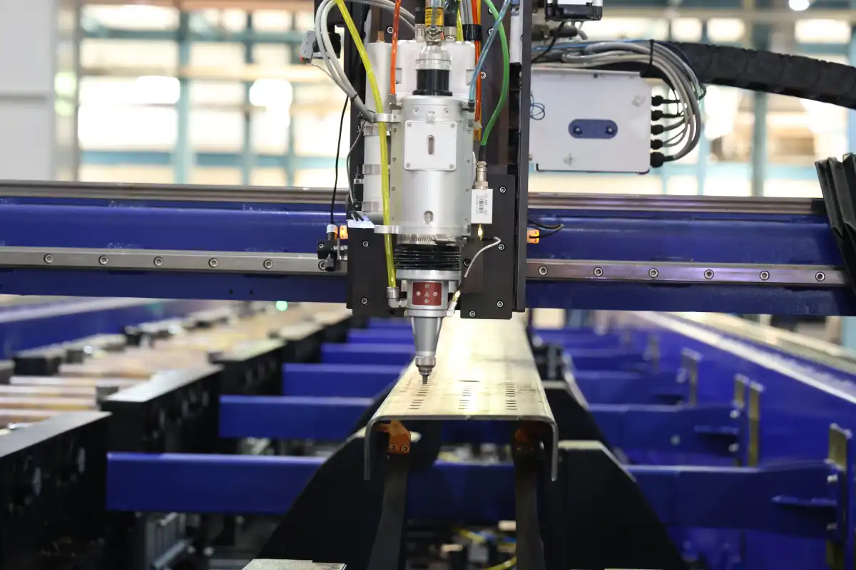 High Precision with ±0.05 mm/mtr Accuracy